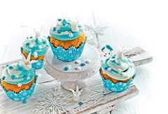 RUF Cupcakes Für Eis-Prinzessinen Und Prinzen, Mit Torten-Creme in Eisblau, Zucker-Eiskristallen Und Fondant Für Zuckerkronen, Inkl. 12 Backförmchen, 1 X 391G Glasuren und Dekor Naty Shop
