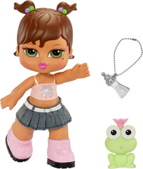 Bratz Big Babyz Yasmin – 34 cm große Sammlerpuppe, Inklusive Haustier, Accessoires und Echter Mode