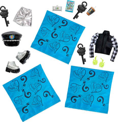 Monster High HKY62 - Puppe und Modeset, Frankie Stein mit Spind und über 19 Zubehörteilen, Skulltimate Secrets, Puppen Spielzeug für Kinder ab 4 Jahren