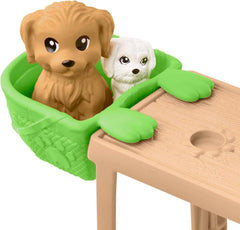 Barbie Chelsea Serie, Chelsea mit braunen Haaren, Roller, Skateboard, Skaterrampe, Hund, Zubehör, 1x Chelsea Puppe, Geschenk für Kinder, Spielzeug ab 3 Jahre,HJY35