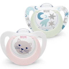 Suzetă NUK Star Night & Day pentru bebeluși 0-6 luni, strălucește în întuneric, silicon fără BPA, pisică roz, pachet de 2