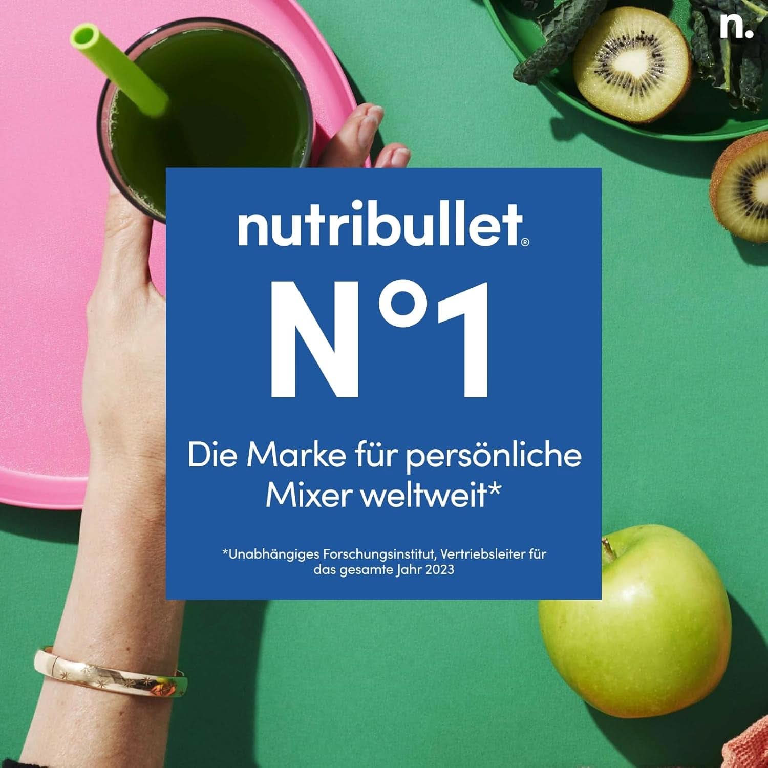 Nutribullet Pro, 900 Watt Leistung, Einfach Und Schnell in Der Anwendung, Kompakt, Leicht Zu Reinigen, Mit 700 Ml Becher, Smoothiemixer, Smoothie Maker, Elektrischer Mixer, NB904B, Schwarz Mother and Child Naty Shop