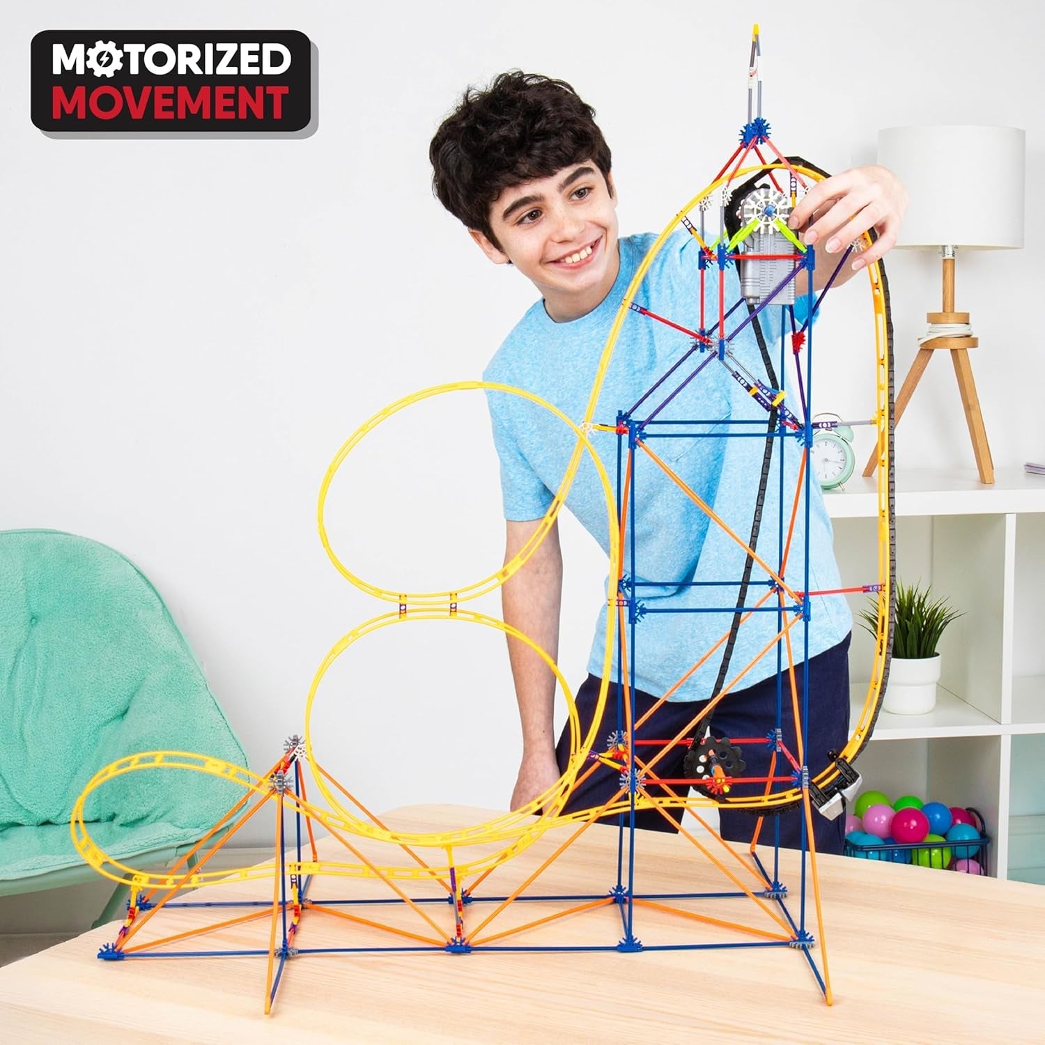 K'NEX 80216 Amazin' 8 Achterbahn-Baukasten, buntes Konstruktionsspielzeug für Jungen und Mädchen, Achterbahnspielzeug für Kinder, 448-teiliger Baukasten ab 7 Jahren