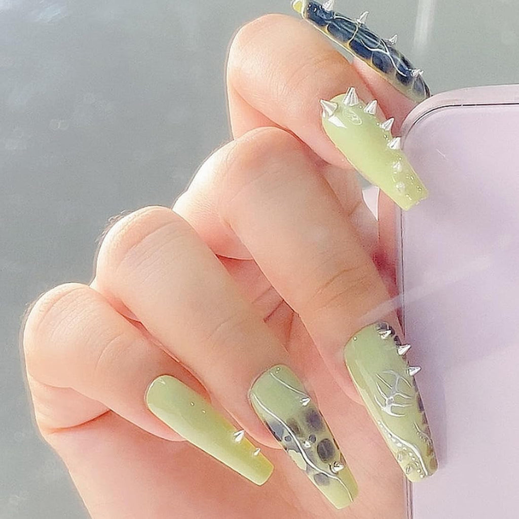 Mini Metall Nieten Punk Nail Charms Gold Silber Strasssteine Nägel Charm Kegel Spikes Nagelschmuck Glitzersteine Nail Art Studs Nagel Steine Legierung Nagelanhänger Rhinestones Nageldesign Zubehör