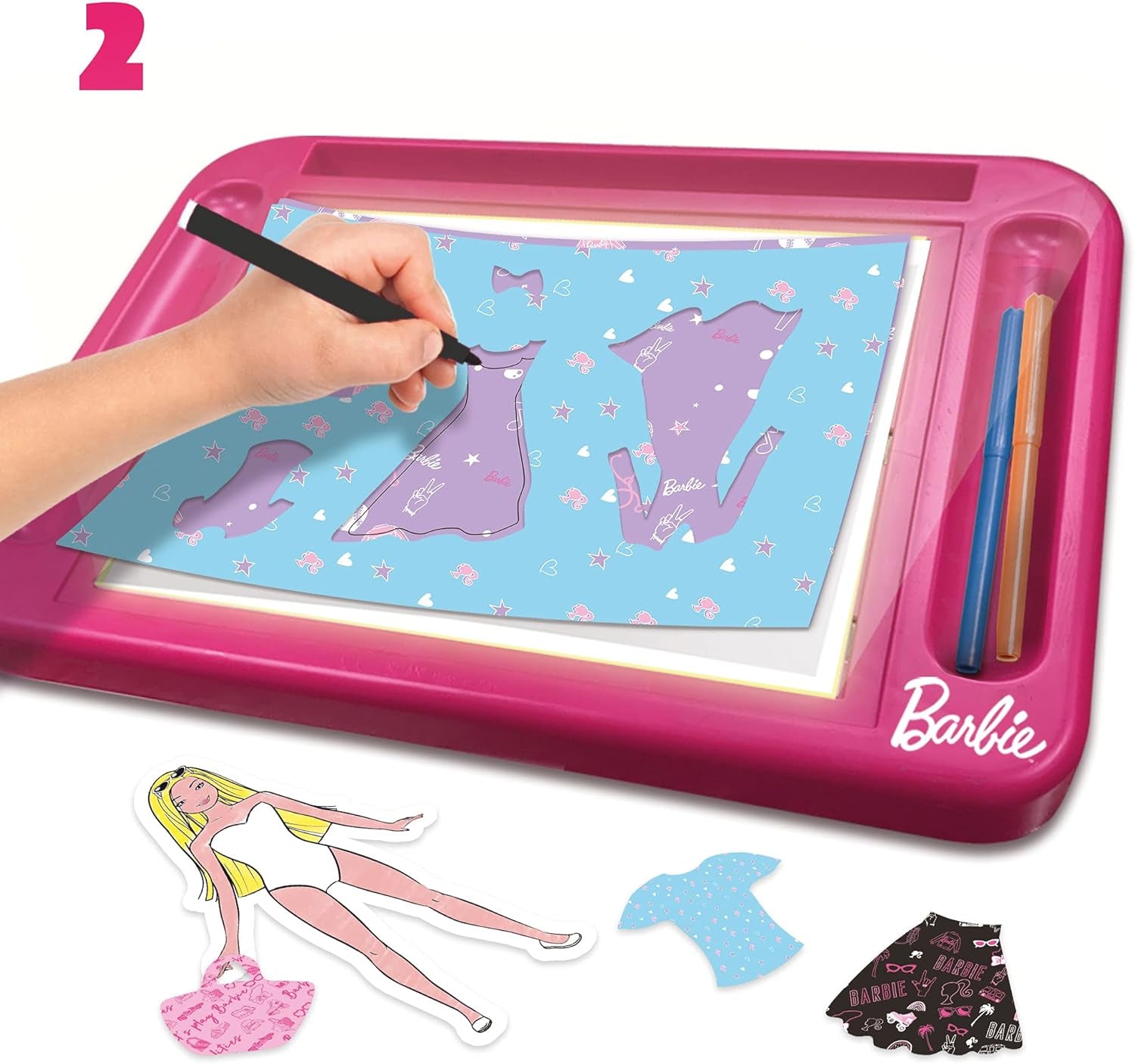 Lisciani - BARBIE - Modezeichnungen Atelier, mit enthaltener Puppe - Kreativspiel für Kinder ab 4 Jahren - Lernen Sie mit BARBIE zu zeichnen - Hergestellt in Italien