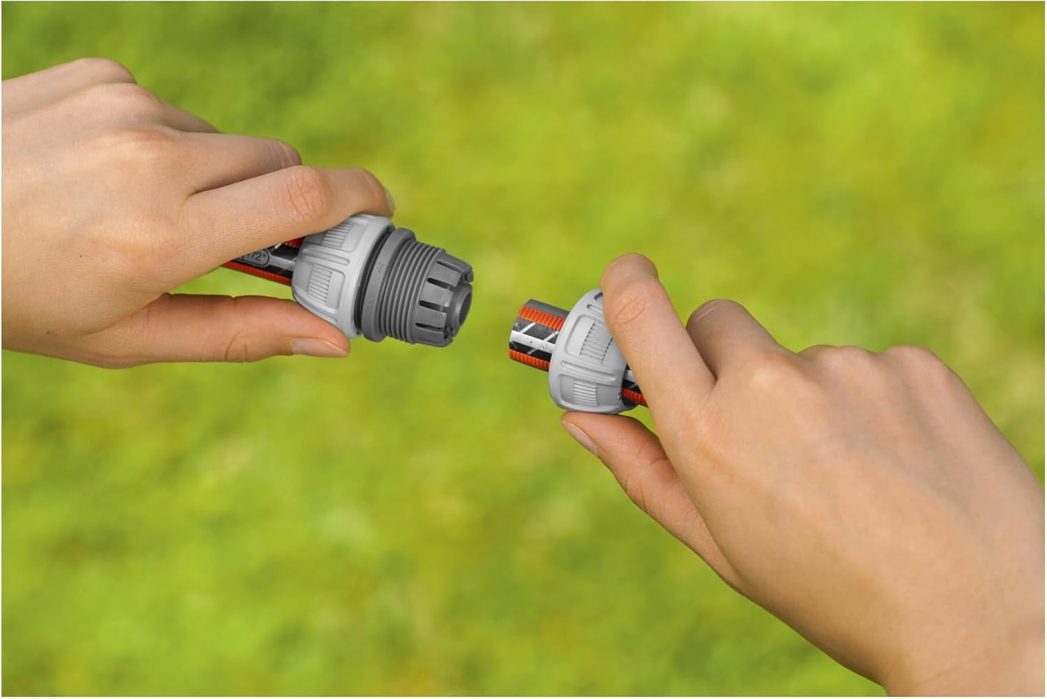 Reparator Gardena 13 mm (1/2 inch) și 15 mm (5/8 inch): Reparare rapidă și ușoară a furtunului fără unelte, Power Grip, forță mare de fixare, ambalat (18232-20)