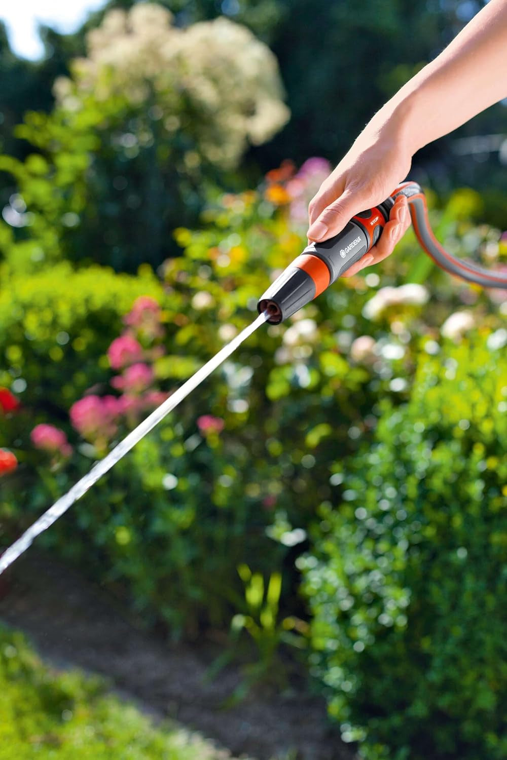 Set de pulverizare Gardena pentru furtunuri de 13 mm (1/2 inch) și 15 mm (5/8 inch): Set de pulverizare de curățare cu Aquastop pentru schimbarea rapidă a conexiunilor (18288-20)