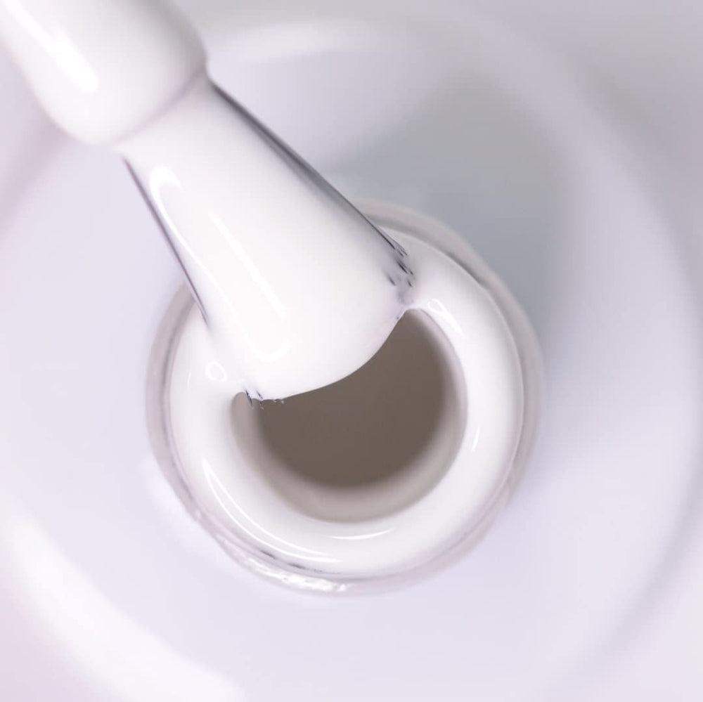 Oja UV alessandro Striplac White Honeymoon – Delicată și de lungă durată – Îndepărtare ușoară datorită tehnologiei de îndepărtare – Vegană și fără cruzime – 8 ml