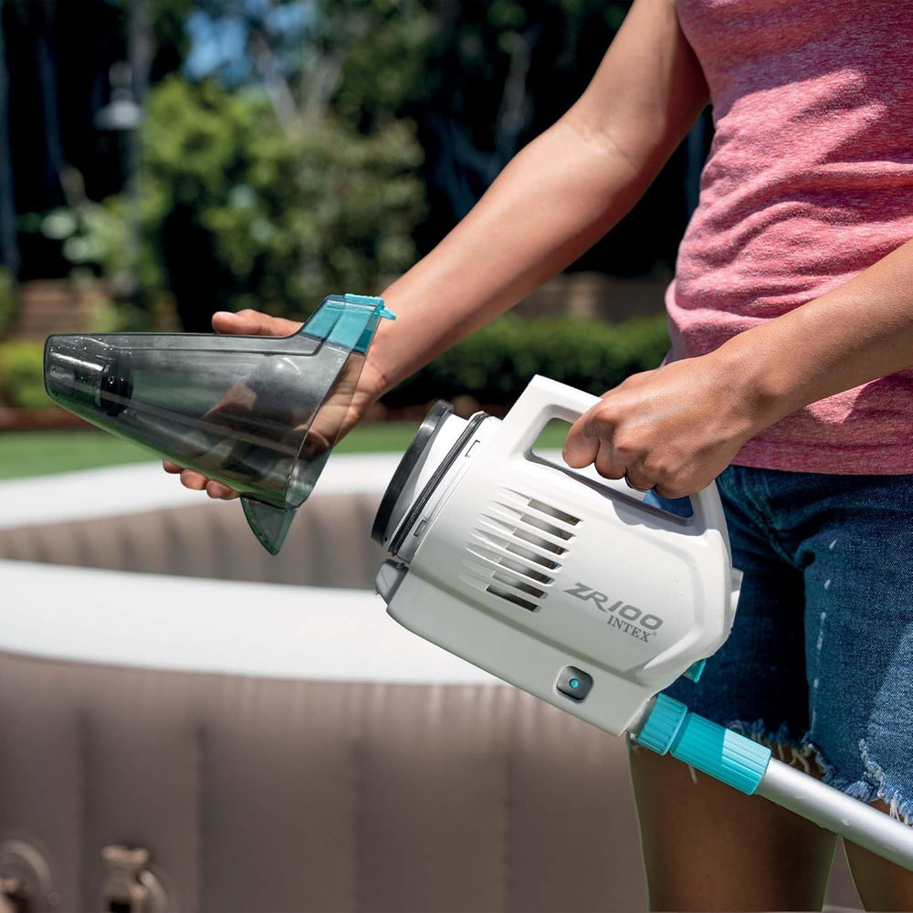 Aspirator portabil pentru piscină Intex ZR100, dimensiuni: 37cm x 11cm x 19cm (28626)