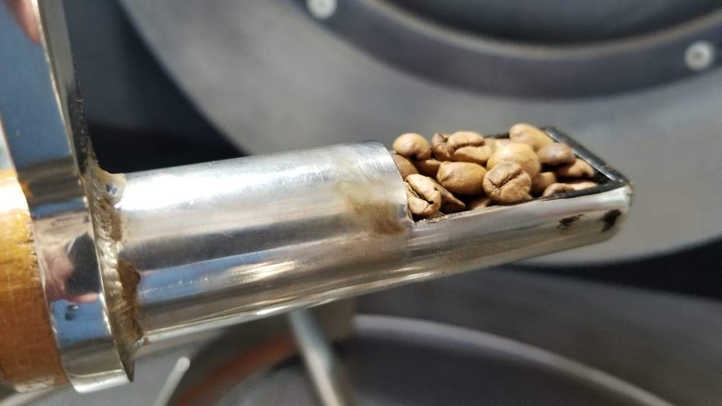 CAFES GUILIS SINCE 1928 AMANTES DEL CAFÉ Arabica Black Blend Kaffeebohnen 1 kg Kaffee Naty Shop