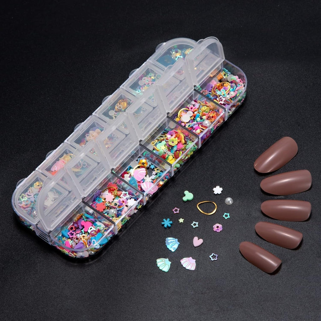 7 Boxen Strasssteine Nägel, Kit De Nail Art Strass Nagelglitzer Pailletten Nagel-Edelsteinen Kristalle Perlen Diamanten Metall Nieten Für DIY Dekoration Nageldesign (Mehrfarbig)