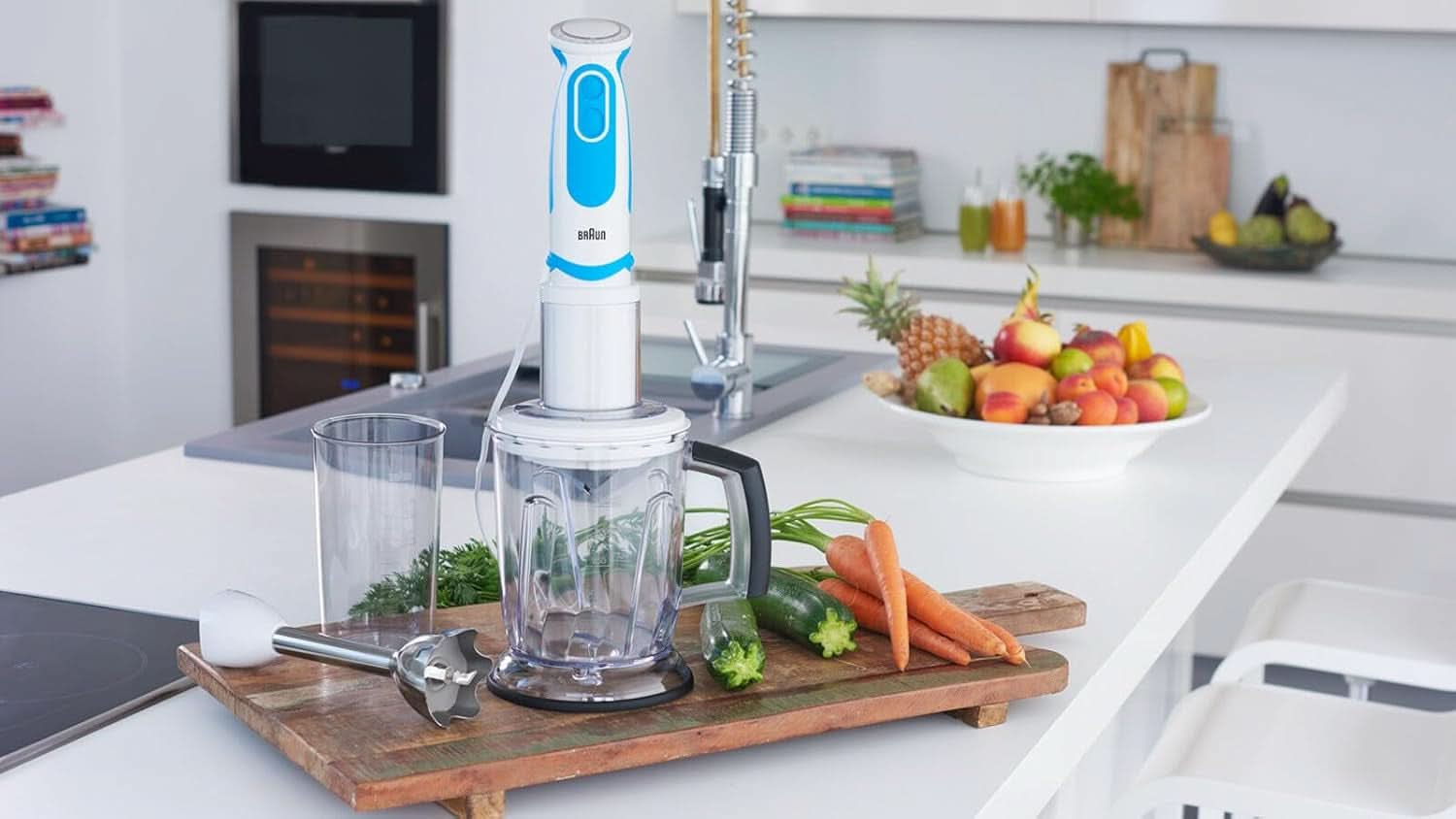 Braun Stabmixer MQ 5260WHBL Stabmixer – Multiquick 5 Vario Pürierstab Mit Edelstahl Mixfuß Und Spiralschneider, 1000 Watt, Inkl. Umfangreiches Zubehör-Set, Weiß/Blau Mutter und Kind Naty Shop