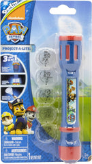 Joy Toy 40315 Paw Patrol Figuren & Charaktere Taschenlampe mit 6 austauschbaren Projektionslinsen – im Blister, 5,2 x 1,4 x 9 cm, rot/blau. Actionfiguren Naty Shop
