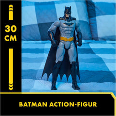 Batman S1 Actionfigur, 30 cm hoch, voll beweglich für spannende Abenteuer und actiongeladene Stunts, Spielzeug für Kinder ab 4 Jahren, Actionfiguren im Original-Comic-Design Naty Shop