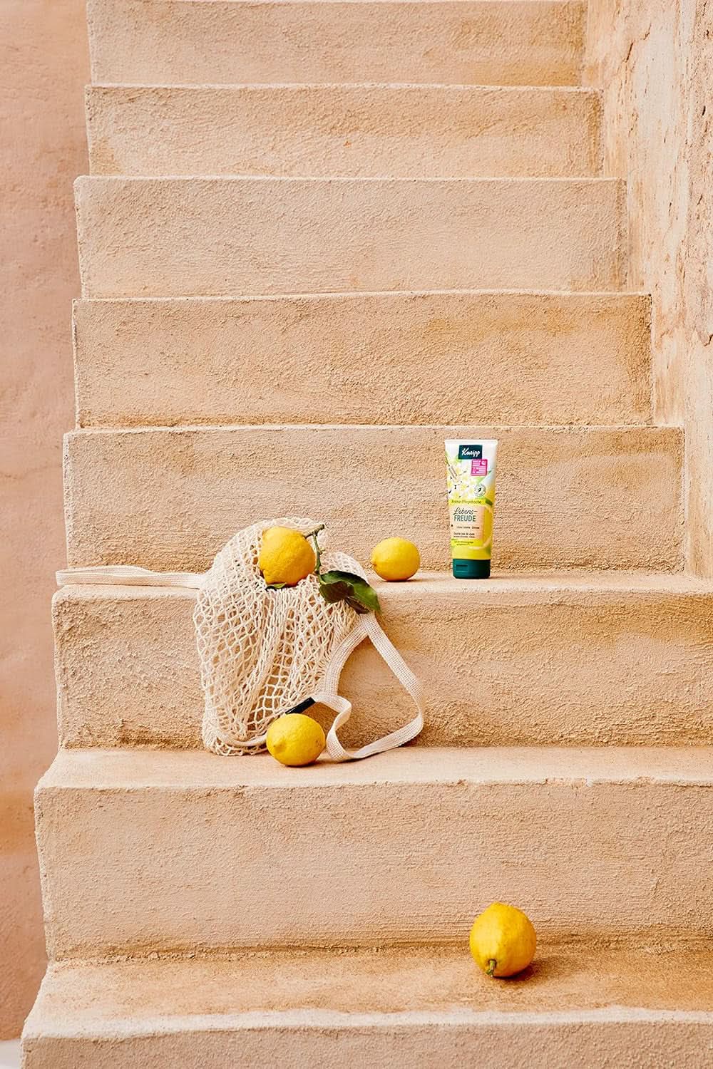 Kneipp Aroma, feuchtigkeitsspendendes Duschgel, 200 ml Dusche und Bad Naty Shop