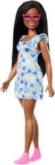 Barbie Fashionistas Puppe Nr. 229 mit Down-Syndrom in Herzchenkleid, entwickelt in Zusammenarbeit mit der National Down Syndrome Society, HYK14