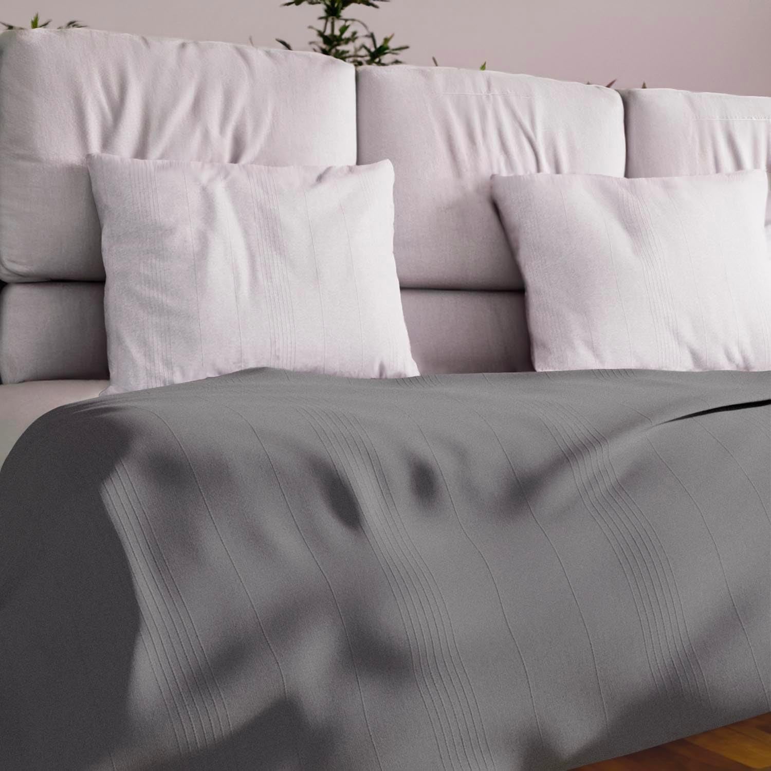 Soleil D'Ocre Adele, Acoperire Zigzag, Aruncată de pe canapea, Polycoton, Albastru, 220 X 240 Cm Plapumi si pilote Naty Shop Gri 180 X 220 Cm