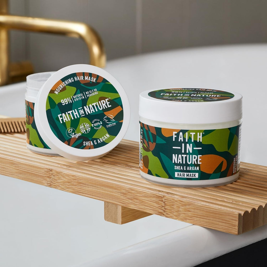 Faith in Nature Mască de păr naturală din nucă de cocos, hidratantă, vegană, cruelty-free, fără SLS și parabeni, păr normal sau uscat, 300 ml Masca de par Naty Shop
