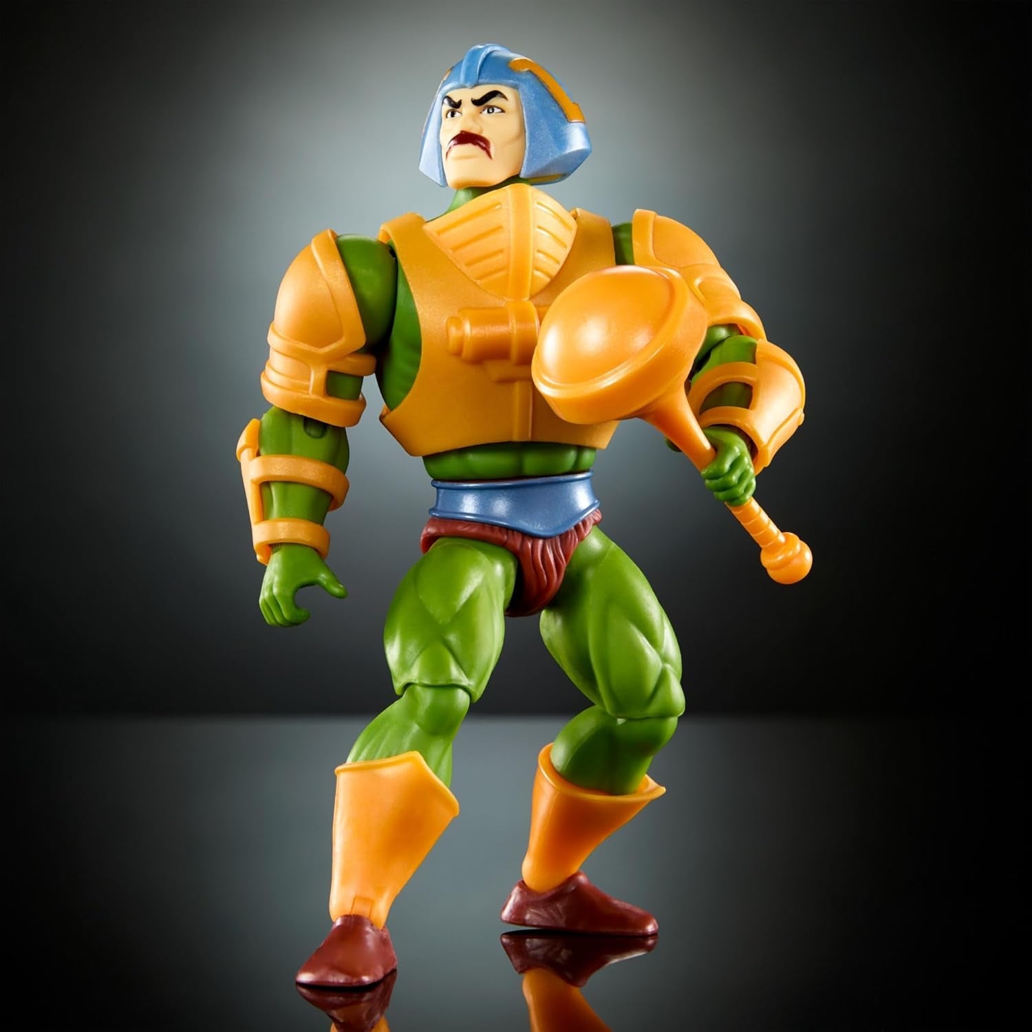 Masters of the Universe Origins Spielzeug, Man-At-Arms Duncan Actionfigur aus der Cartoon Collection, Höhe ca. 14 cm, Held mit abnehmbarer Rüstung und Zubehör, HYD25 Actionfiguren Naty Shop