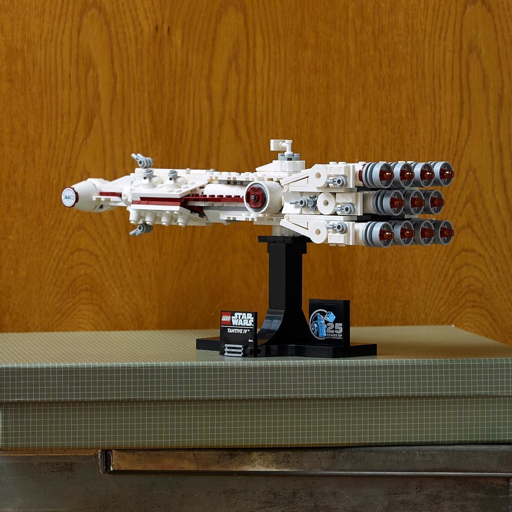 LEGO Star Wars: Tantive IV, model de navă stelară din Star Wars: O nouă speranță de construit și colecționat pentru adulți, Starfighter legendar, cadou minunat pentru fani 75376 Seturi de constructie Besuche den LEGO-Store