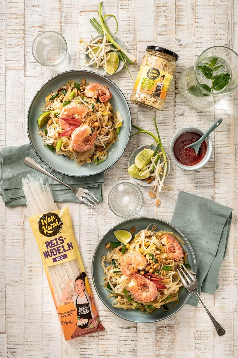 Wan Kwai breite Reisnudeln 250 g – Authentische Sorte für Pad Thai, Suppen und mehr. Vegan und glutenfrei. Fertig in 8 Minuten.