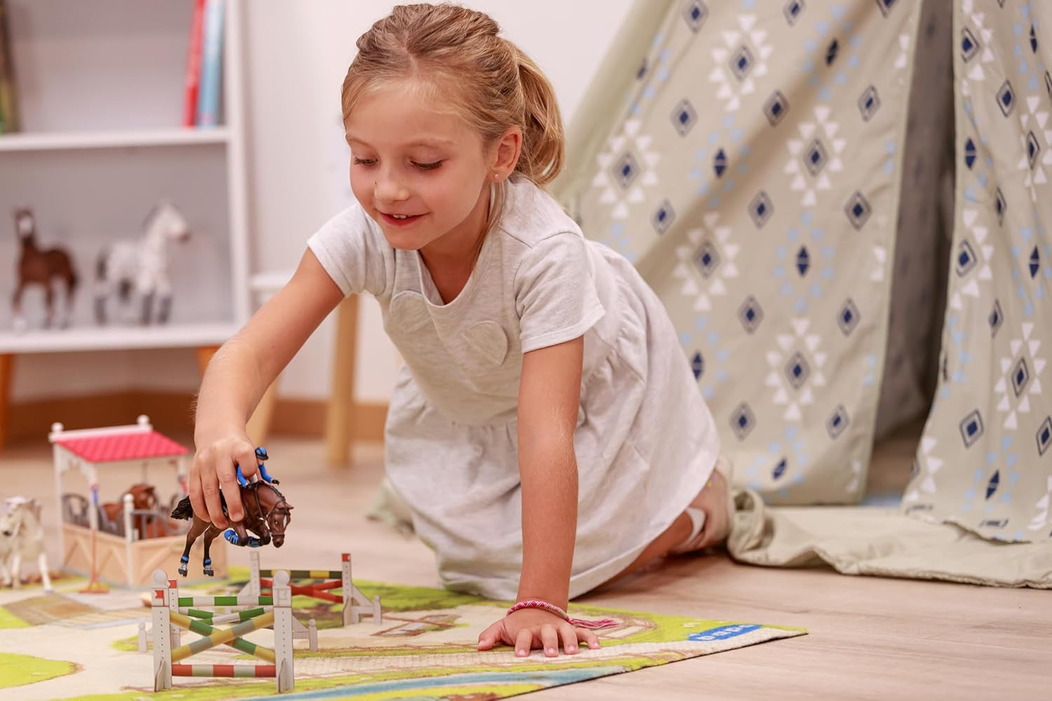 PAPO - Pferdefigur - Rider Fashion Winter, Leidenschaft fürs Reiten, Spielzeug für Kinder ab 3 Jahren. Naty Shop Actionfiguren