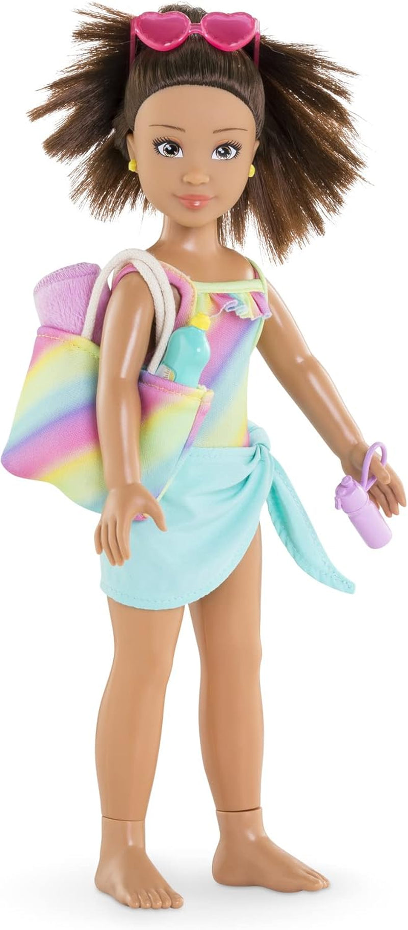 Corolle Girls Luna Beach Set, Ankleidepuppe im süßen Beach Outfit und 5 Teile, Vanilleduft, 28cm, ab 4 Jahre