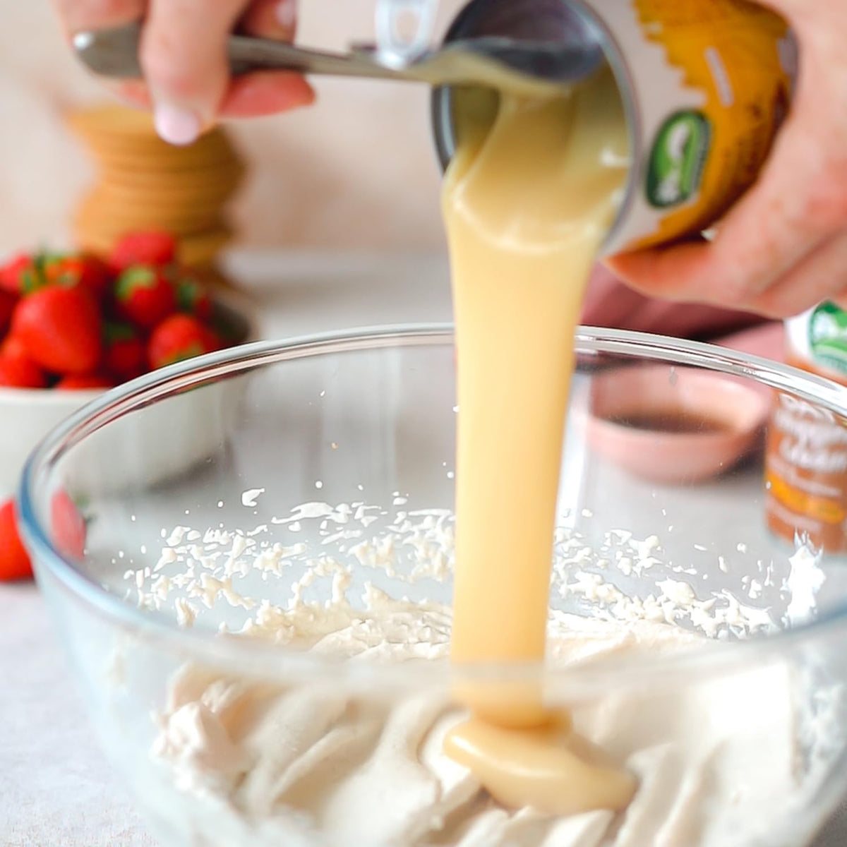 Nature's Charm Vegane Kondens-Hafermilch – Kaffee und Desserts