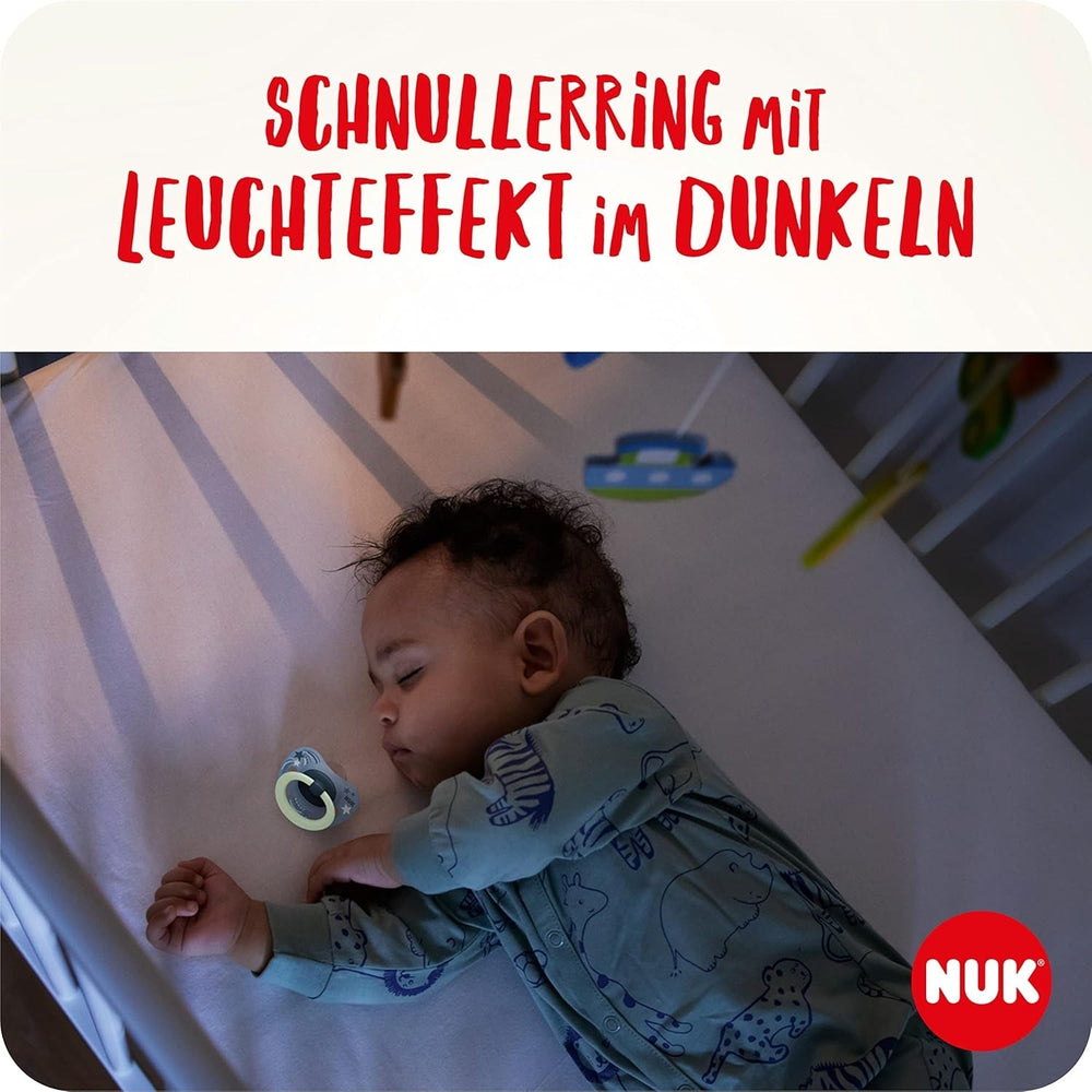 Suzete NUK Signature Day & Night pentru bebeluși | 0-6 luni | Calmează 95% dintre bebeluși | Suzete din silicon în formă de inimă, fără BPA | Strălucesc în întuneric | Stele | Pachet de 4