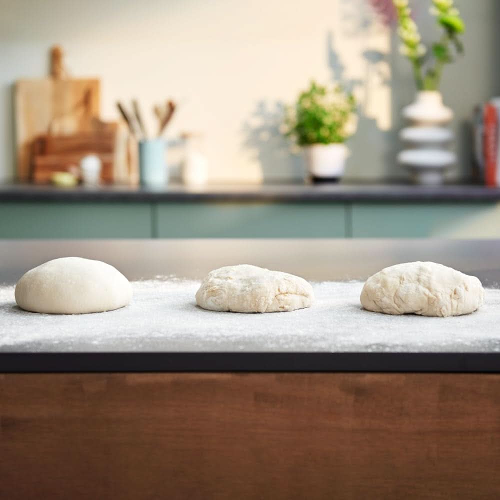 Philips 7000 Series Küchenmaschine – 5,5 Liter, 1000 Watt, 8 Geschwindigkeiten, Proknead Technologie, Rezepte, LED Smart Timer, Knethaken, Schneebesen Und Rührbesen (HR7962/01) Mutter und Kind Naty Shop