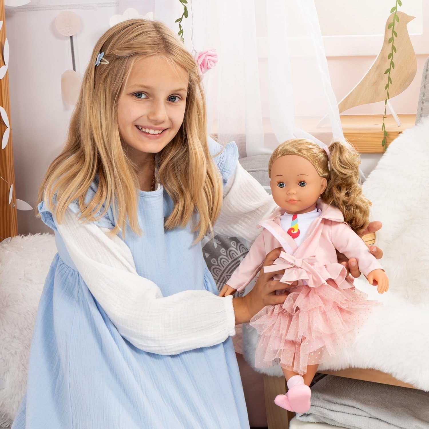 Bayer Design 94637AN Charlene Puppe interaktiv mit Haaren, sprechend, Funktionspupe, weicher Körper, Schlafaugen, Zubehör, 46 cm, Rosa