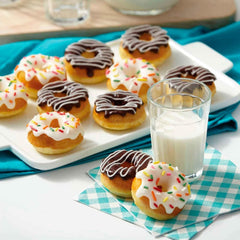 Wilton Donut-Backform Mit 12 Mulden Donutform, Hochwertige Donut Backform Mit Antihaftbeschichtung Für 12 Mini-Donuts, Spülmaschinenfest Formen und Tabletts zum Backen Naty Shop