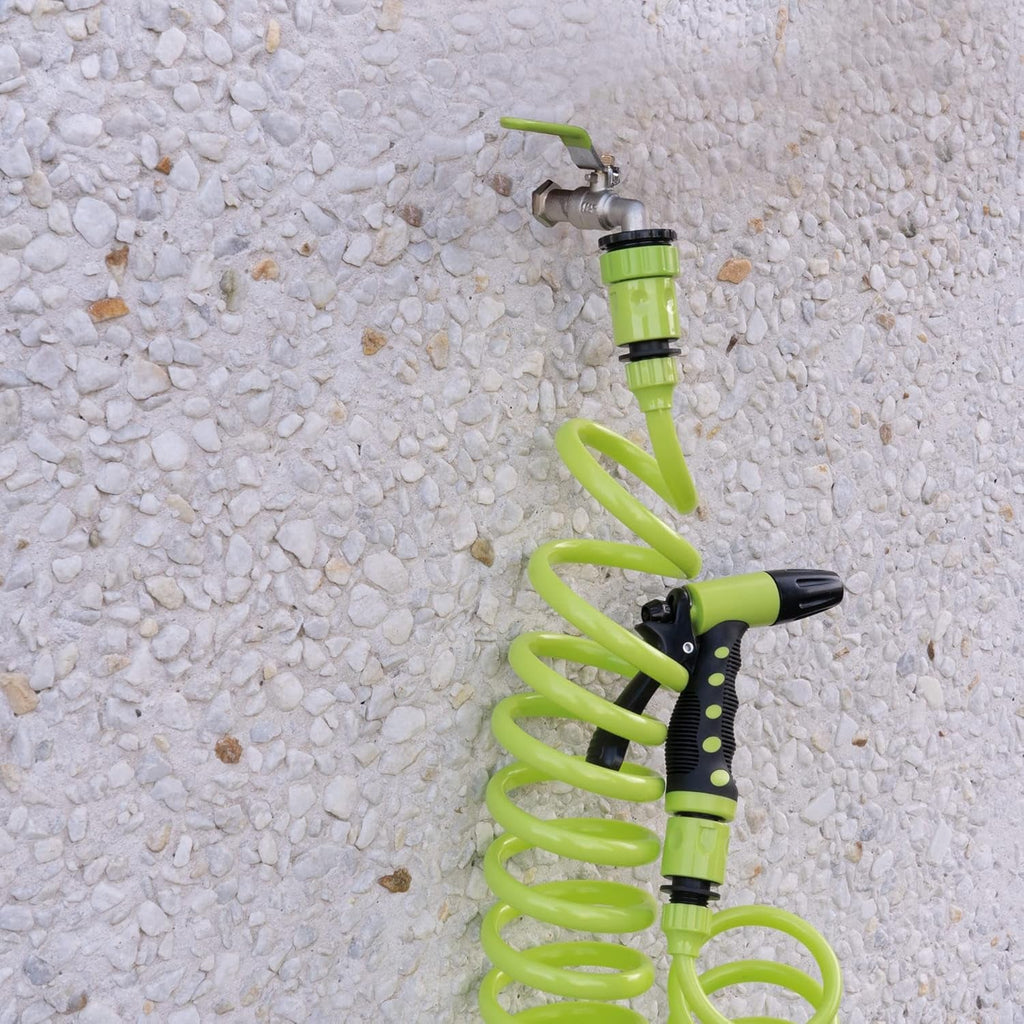 Amig - Furtun | Spiral | 15 m | Include 4 accesorii | Cu pistol de udare, adaptor pentru robinet și 2 cuplaje rapide | Cauciuc EVA | Verde fistic