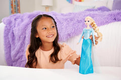 Mattel Disney Frozen Toys, singende ELSA-Puppe in charakteristischer Kleidung, singt Let It Go aus dem Disney-Film Frozen, für Kinder