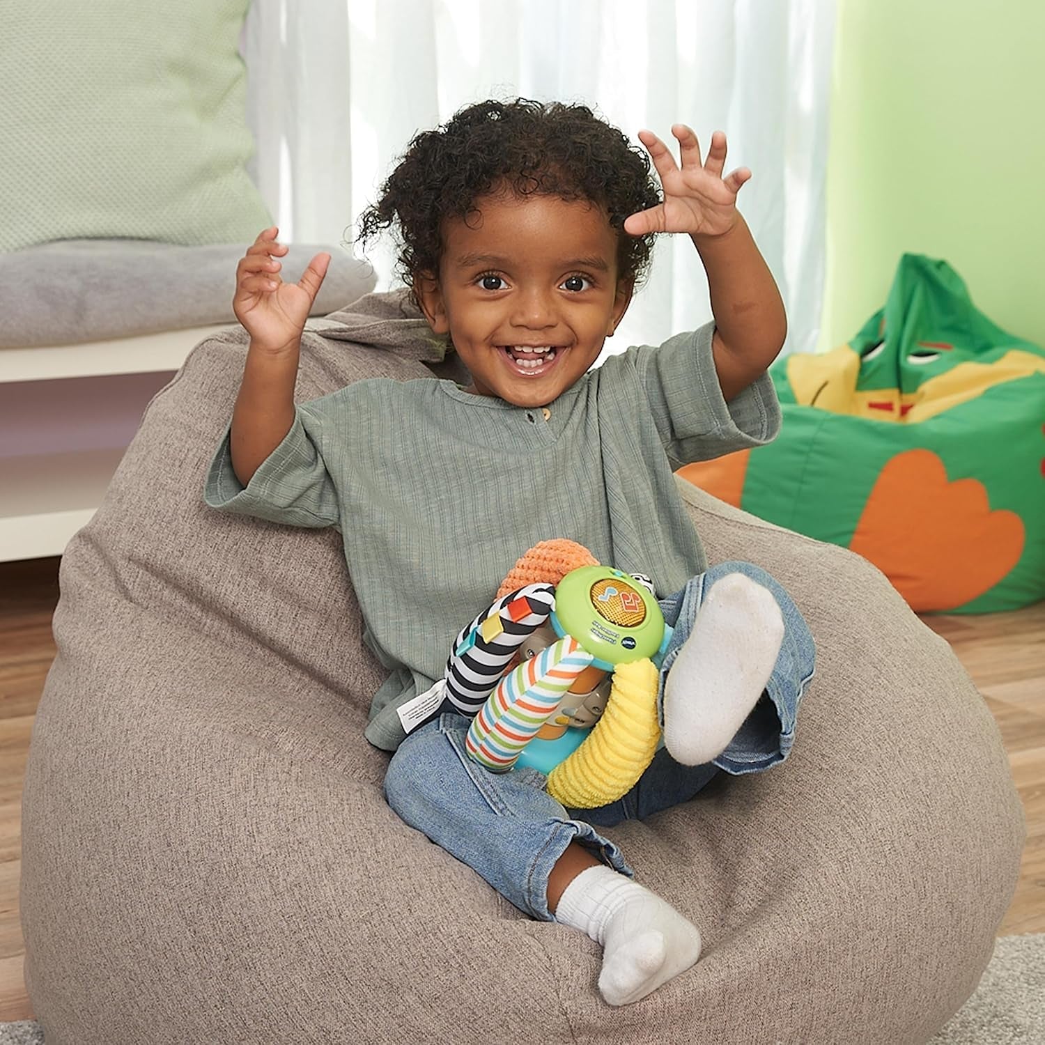 VTech Baby Fluffy Sloth Ball - Minge moale cu muzică, fraze și melodii - Pentru copii cu vârsta cuprinsă între 6-36 luni Jucarii Bebe Naty Shop