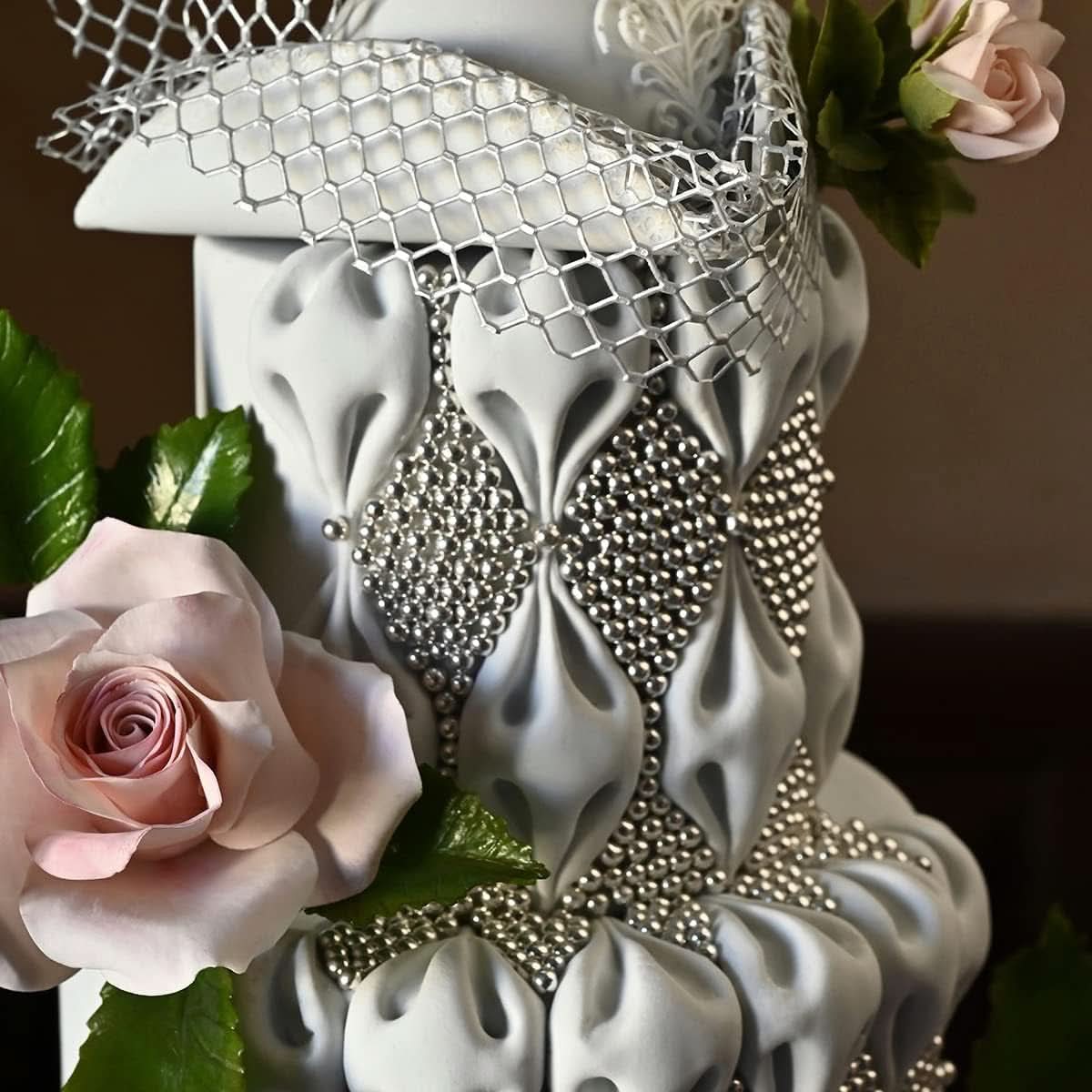 Katy Sue, Silikontextur zum Formen, Puff-/Wolken-Dekor, 2 Größen für die Küche von Katy Sue