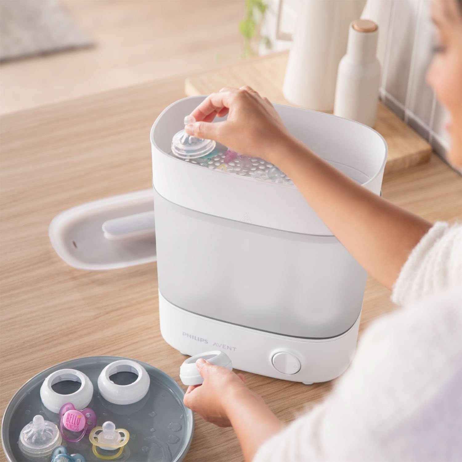 Philips Avent elektrische Milchpumpe, Geschenkset Lebensmittel- und Stillzubehör Bebe Naty Shop