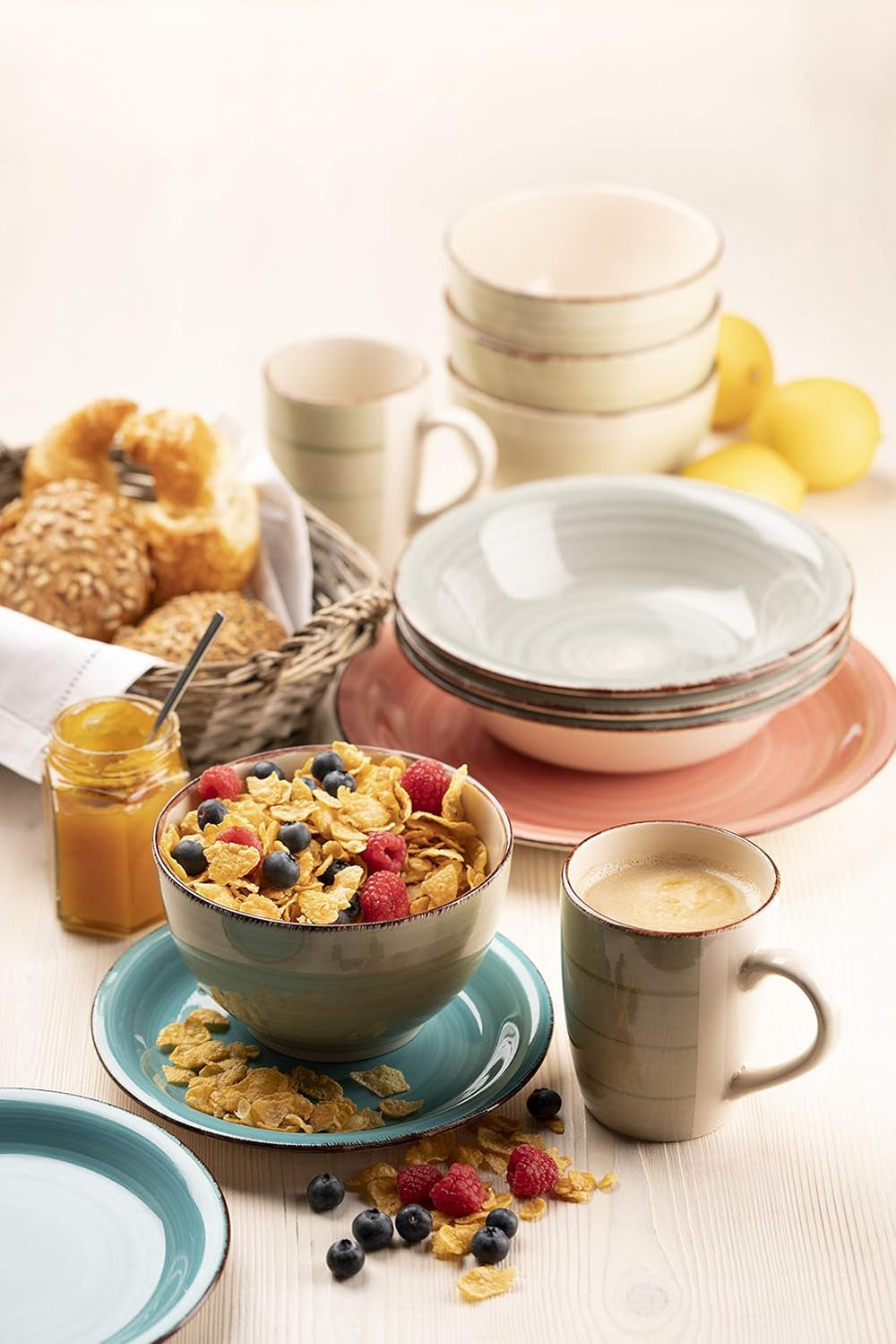 MÄSER Tellerset für 6 Personen im modernen Vintage-Look, 12-teiliges Tafelservice, handbemalt, grün, Steinzeug, olivgrün (Bel Tempo II) Geschirrsets Naty Shop