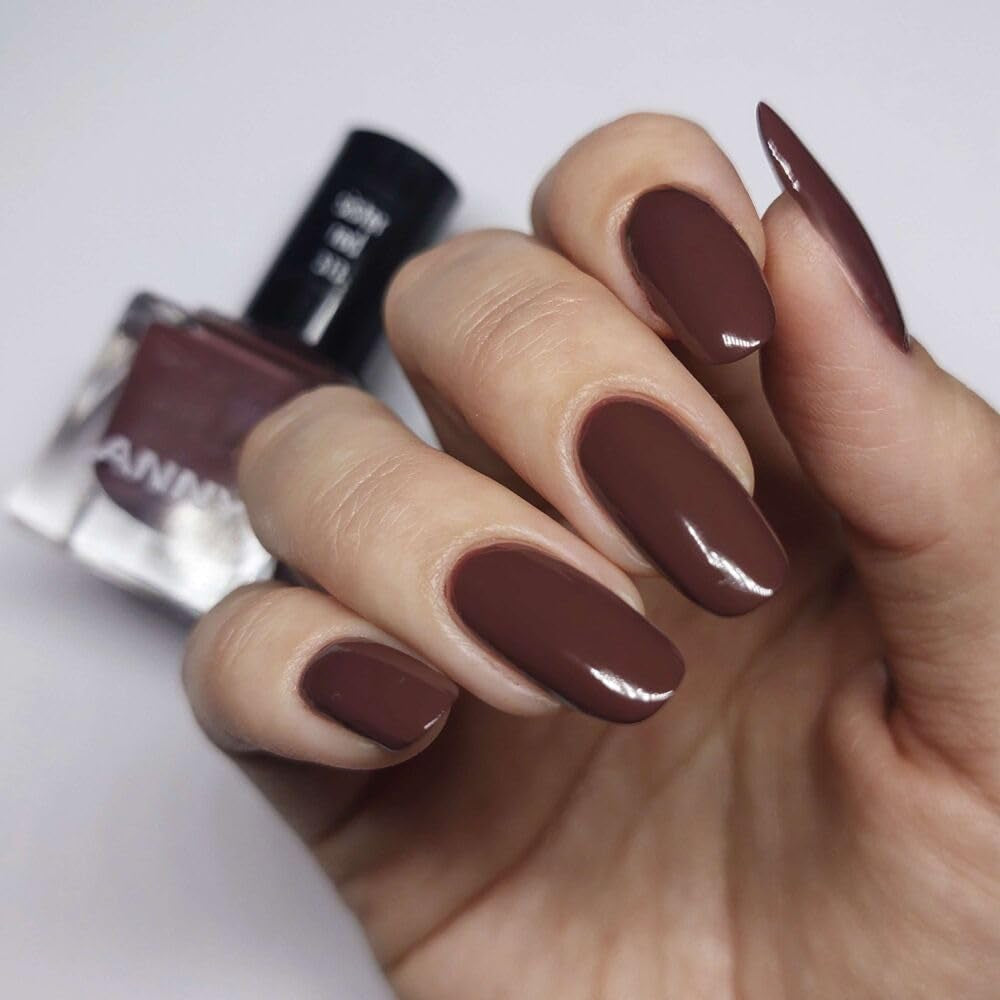 Oja ANNY – Oja colorată de înaltă calitate, cu strălucire de lungă durată, rezistentă la ciobire și cu uscare rapidă, culoare: roșu soră - maro mocha elegant - 15 ml