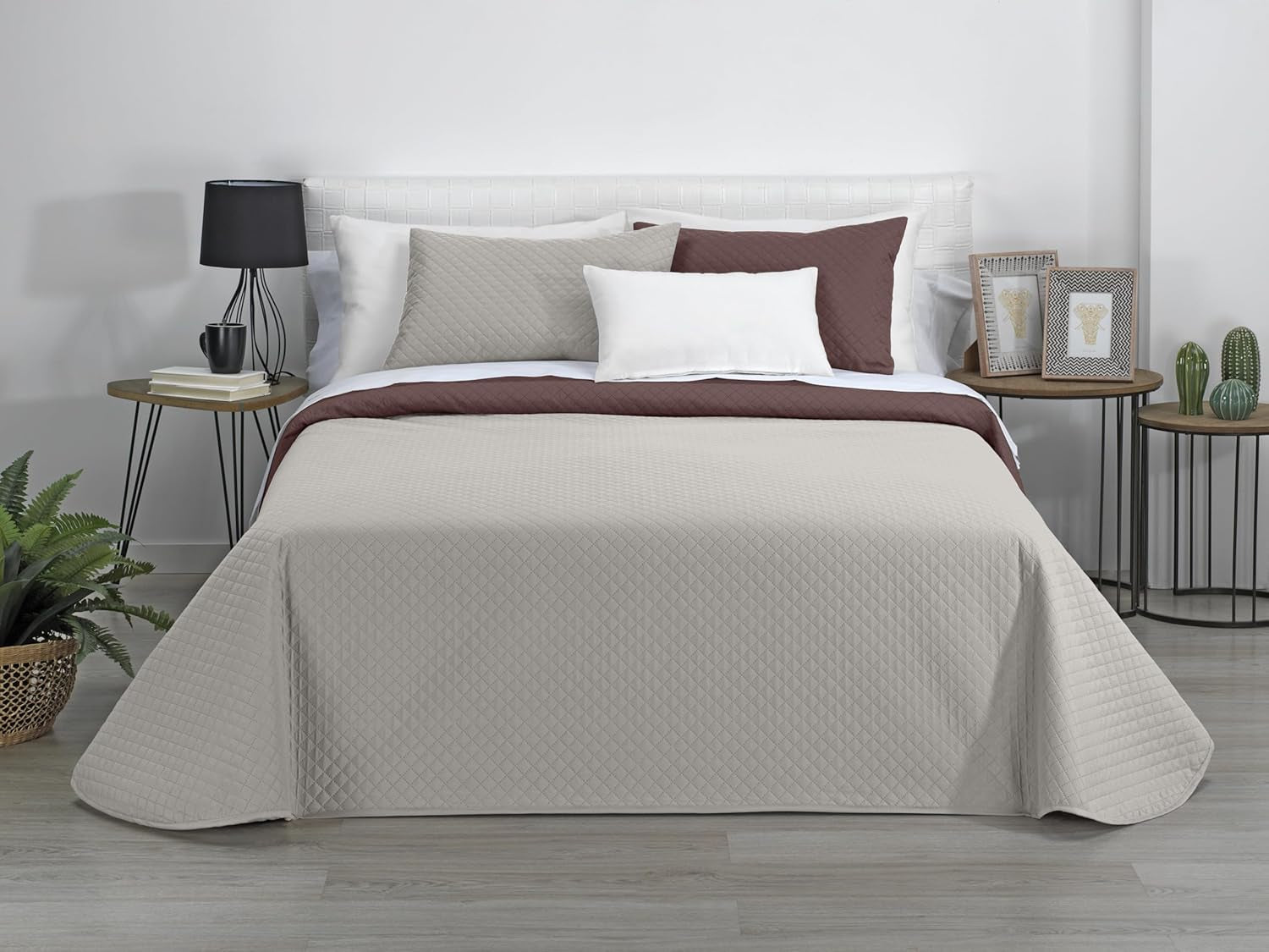 Estoralis | AVA | Cuvertură Boutique Reversibilă | Pentru toate anotimpurile | Culoare - Bej/Brun | Pentru pat de 120/135 cm. pat. (230 X 270 Cm. Ancho X Alto) | Cuvertură cu matlasare Plapumi si pilote Naty Shop