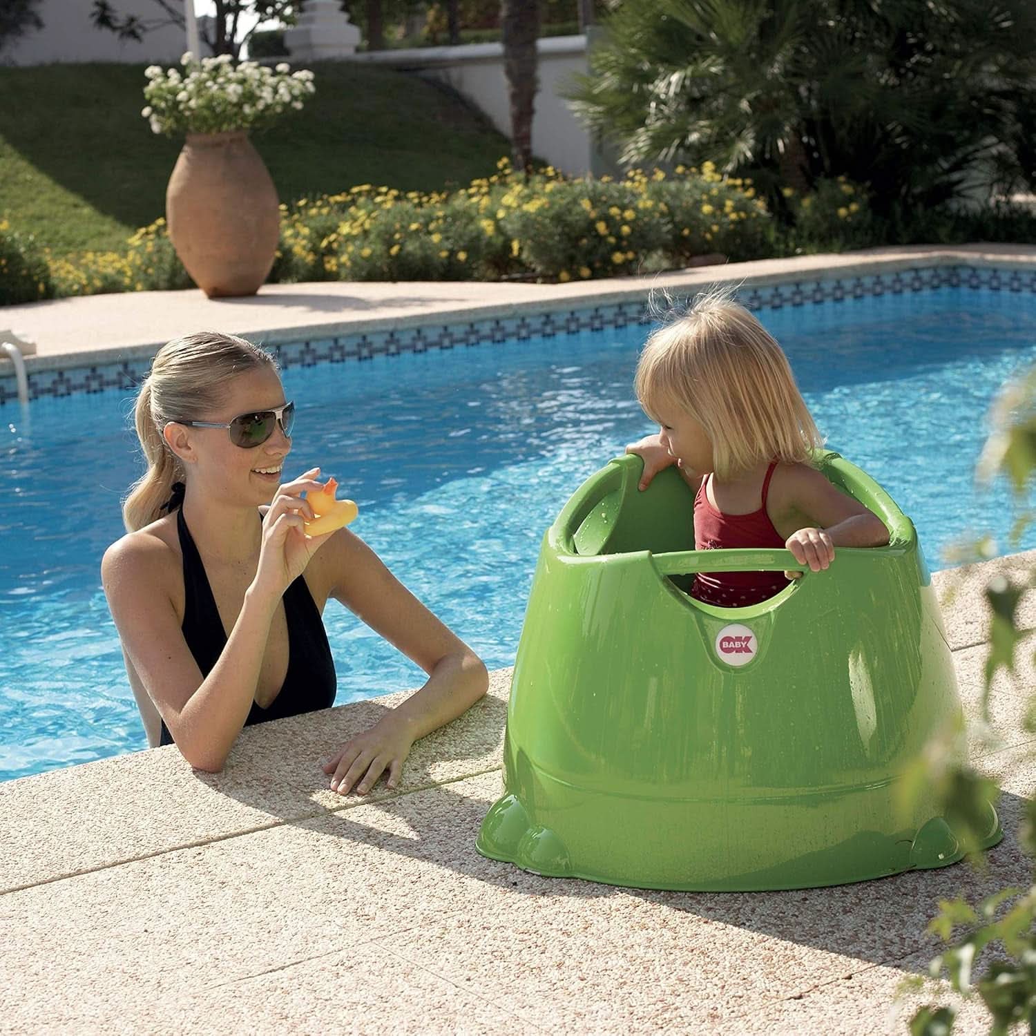 Kinderbadewanne OKBABY Oplà - Hygienisch und leicht zu reinigen Mutter und Kind Naty Shop