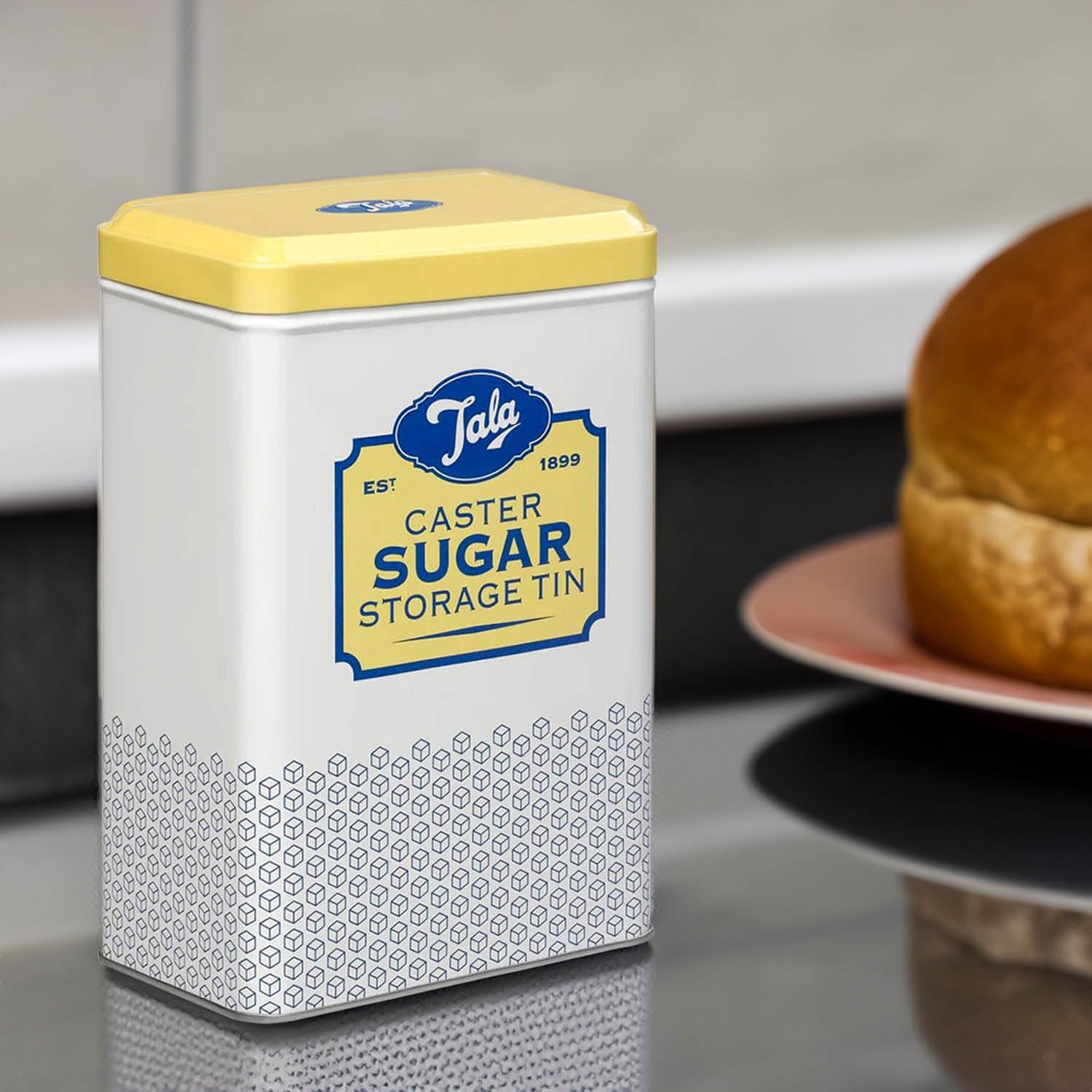 Cutie de depozitare Tala Originals, metalică, design retro în galben și crem, poate conține un plic întreg de zahăr pudră