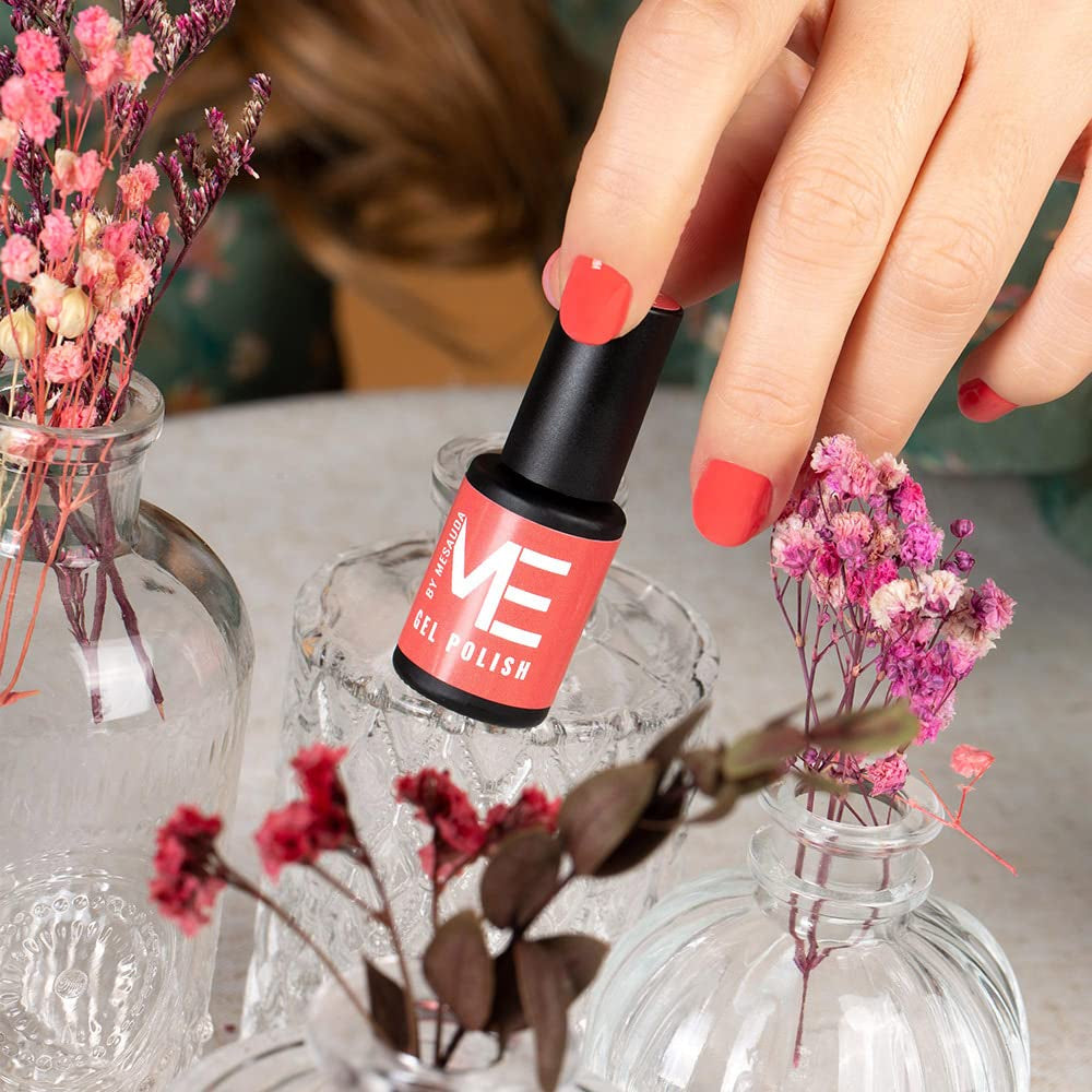 Me by Semipermanent Enamel Peach - 272 Floral Shock - Finisaj lucios - Tehnologie Easy Off - Easy Off - Vegan și cruelty-free - 4.5ml