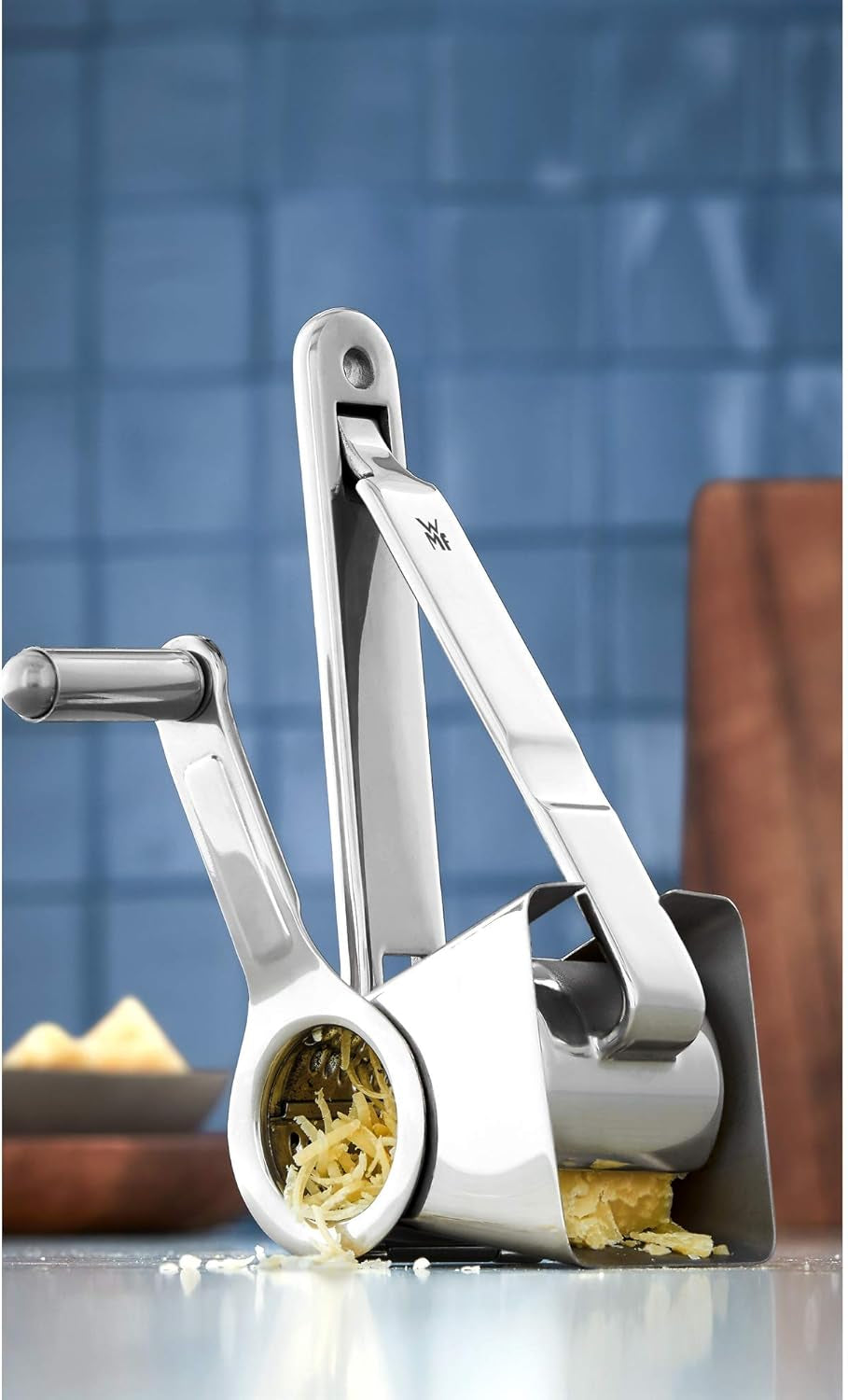 WMF Gourmet Parmesanmühle mit Kurbel 18 cm Schäler Naty Shop