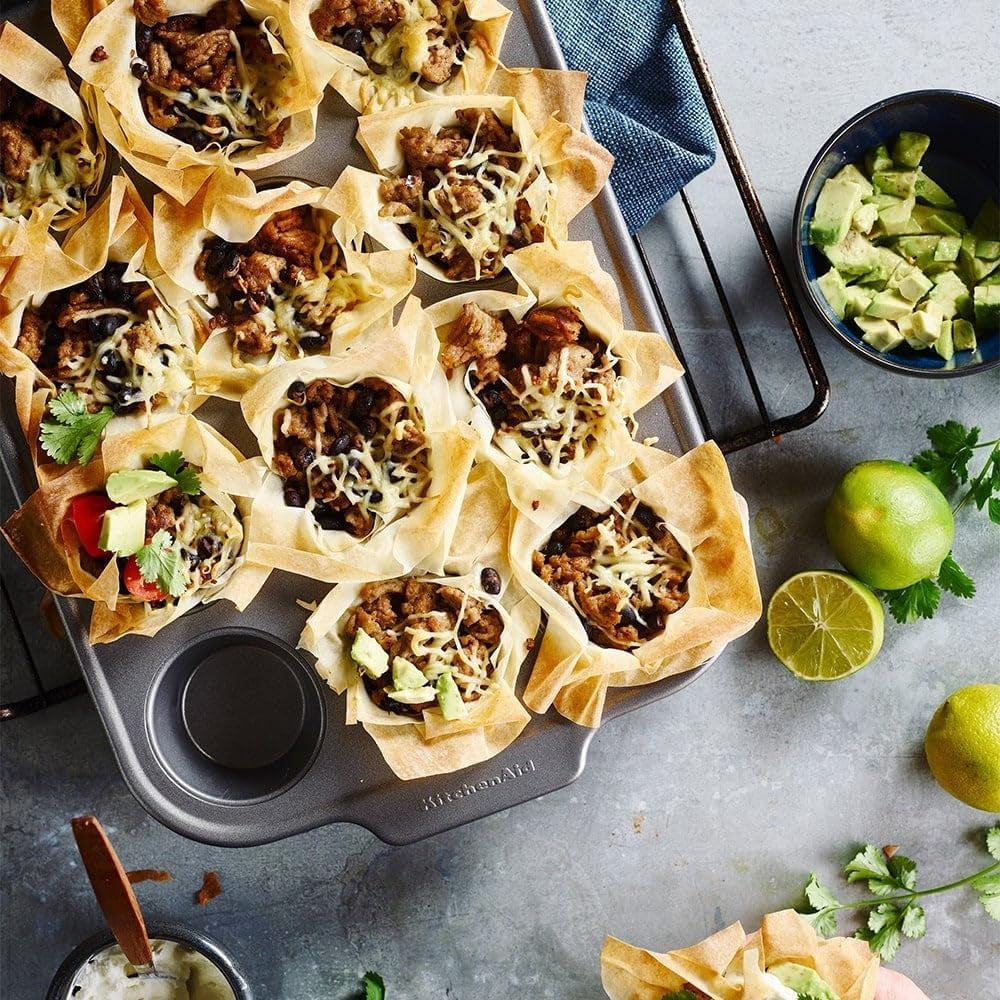 Backformen und Muffinblech aus aluminisiertem Stahl von Kitchenaid, antihaftbeschichtet, ofenfest, spülmaschinenfest, Grau, Naty Shop Backformen und -bleche