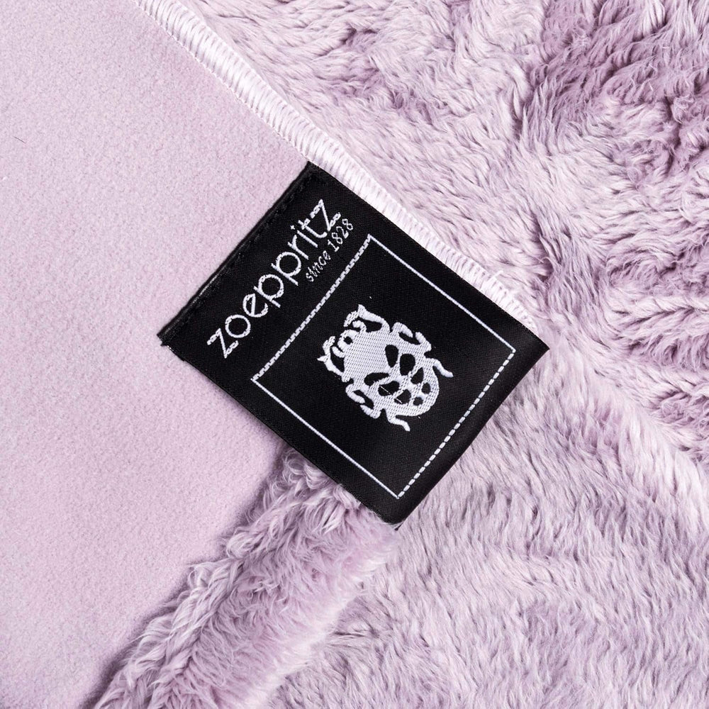 Reborn Bliss Decke – Kuschelige Kunstfelldecke – Flauschige und luxuriöse Kunstfelldecke mit glatter Rückseite – 140 x 190 cm – 310 Rose – von „Zoeppritz seit 1828“ Betten und Bettdecken „Zoeppritz seit 1828“