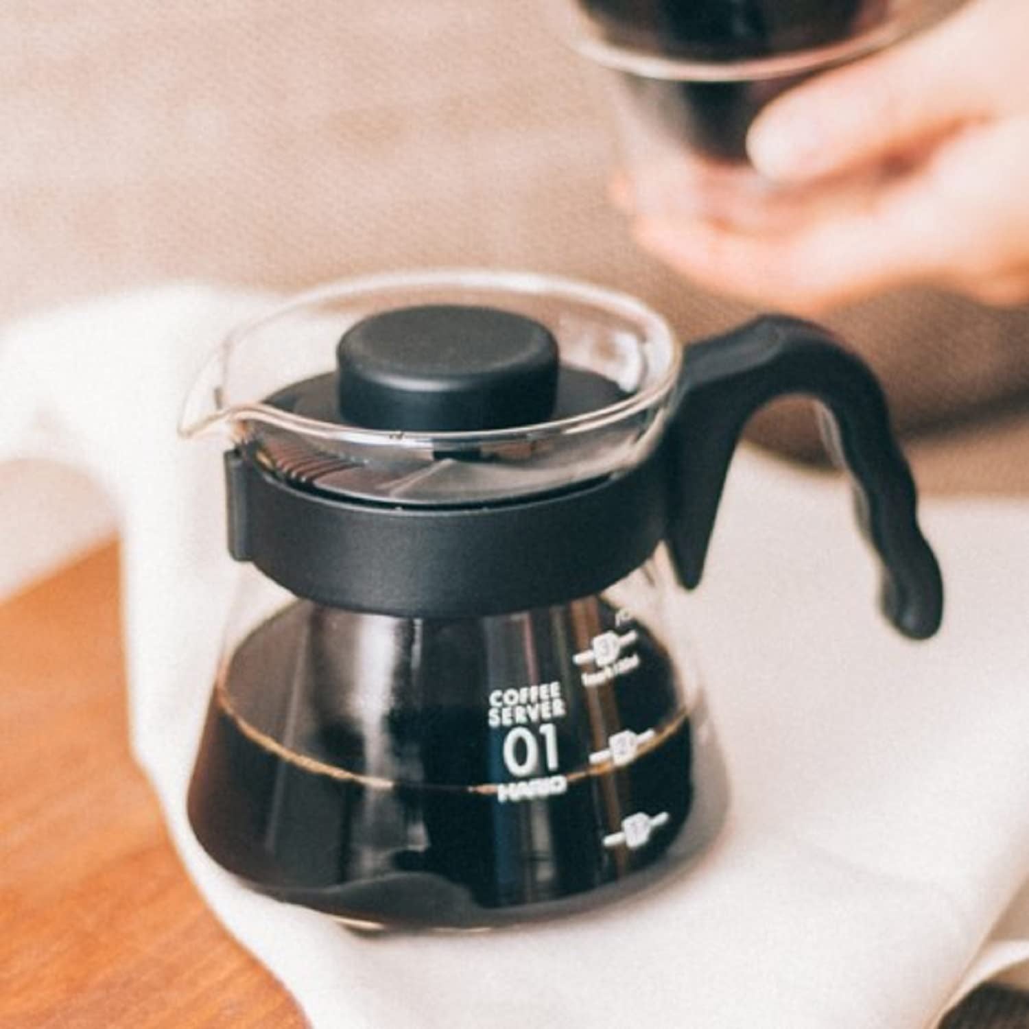 4977642019126 Carafă pentru servire cafea V60 700 ml VCS-02B, sticlă, incoloră, 17,3 x 14,1 x 13 cm