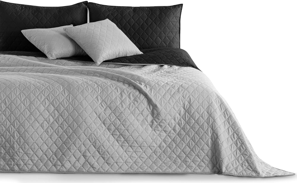 Decoking Cuvertură de pat 200 X 220 Cm Grafit Antracit Gri Argint Cuvertură de pat cu două fețe ușor de întreținut Axel Paturi si Cuverturi Besuche den DecoKing-Store Axel Argint Negru 200 X 220 Cm