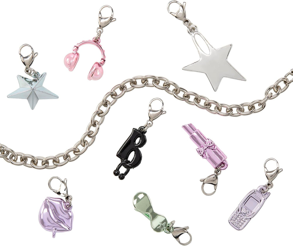 BRATZ Pop Starz Yasmin – Modepuppe mit Anhänger zum Sammeln, Outfit und Musikzubehör