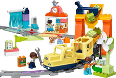LEGO DUPLO Große interaktive Eisenbahn -Lernspielzeug für Kleinkinder ab 3 Jahren – inkl. Schieb-und-los-Zug mit Licht und Sound, 16 Gleisstücke & 4 Figuren – Geschenk für Jungen & Mädchen - 10428